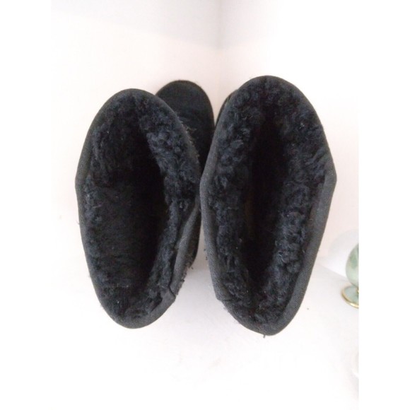 Minnetonka Black Gray Suede Sheepskin Fur Lined Boots 86510 Womens Size 8 - Picture 9 of 10